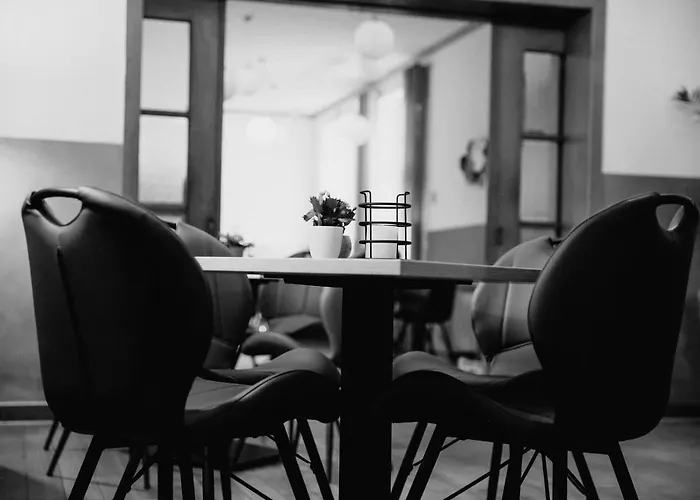 Gasthof-hotel Biedendieck 호텔 *